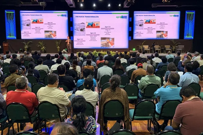Expertos del IICA presentan metodologías para impulsar la digitalización agroalimentaria en Bolivia.