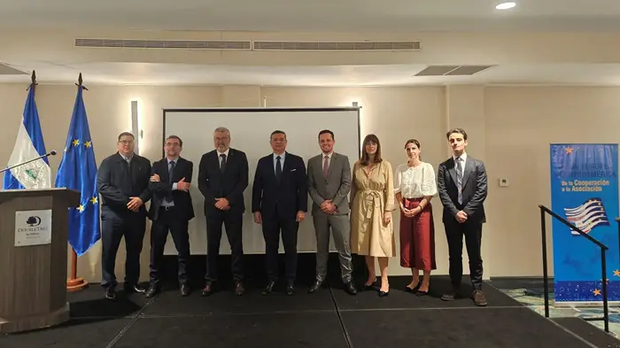 Diálogo entre productores y exportadores sobre las tendencias del mercado europeo.