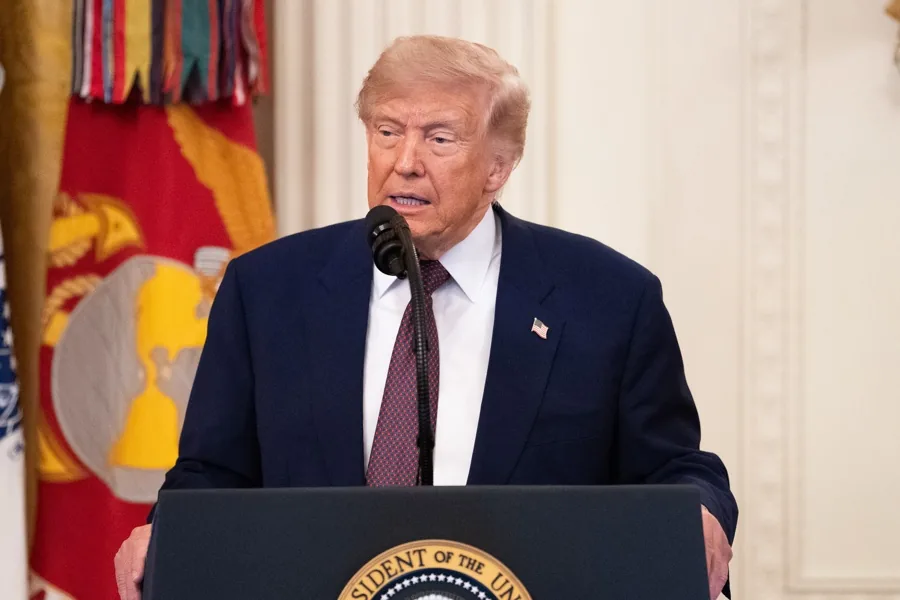 Demandan a Trump por aranceles a 60 países