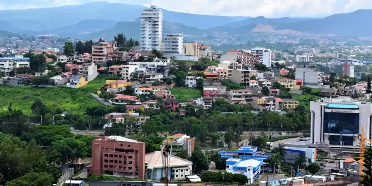EE. UU. rastreará en Centroamérica a migrantes con multas pendientes