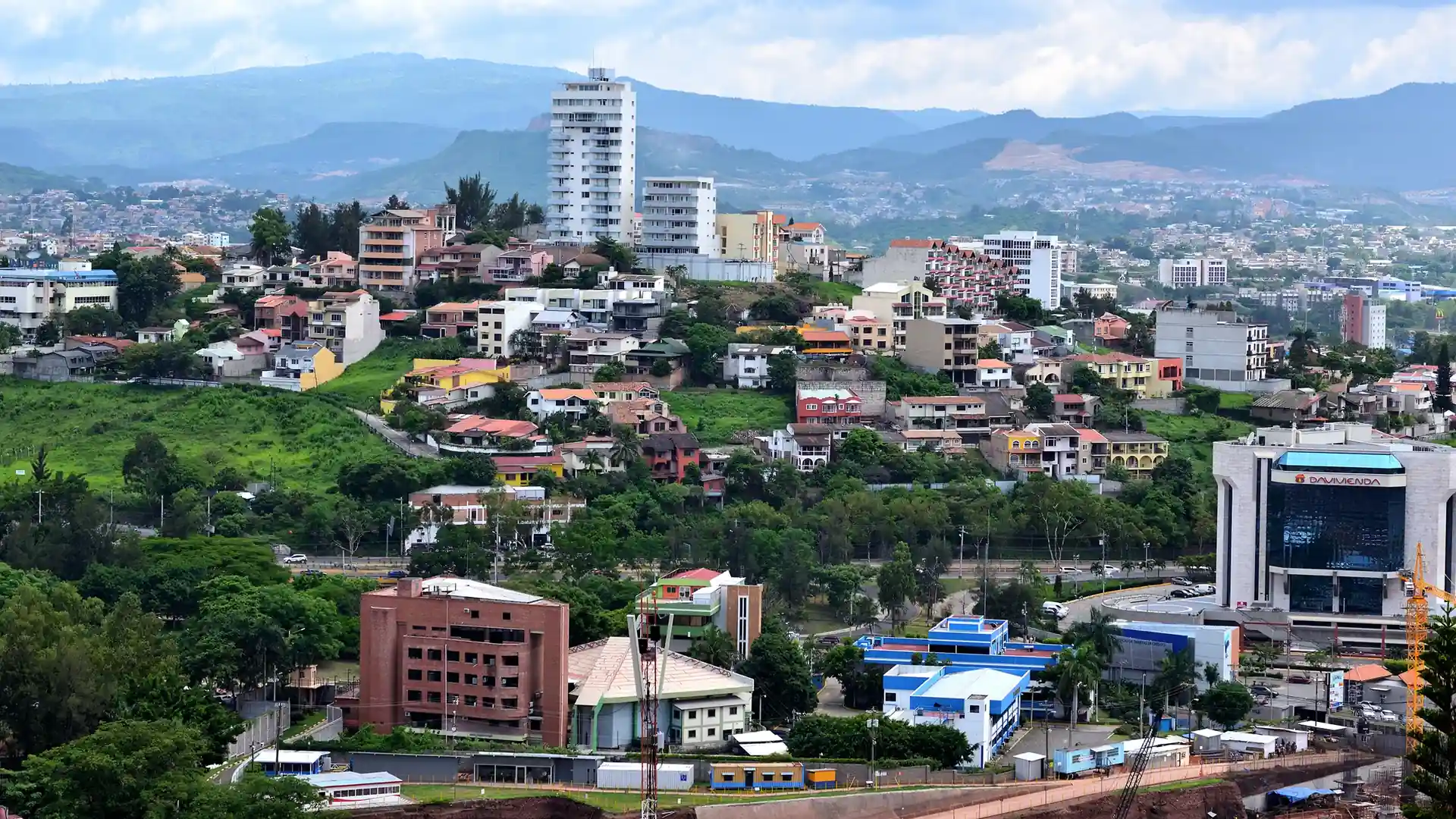 EE. UU. rastreará en Centroamérica a migrantes con multas pendientes