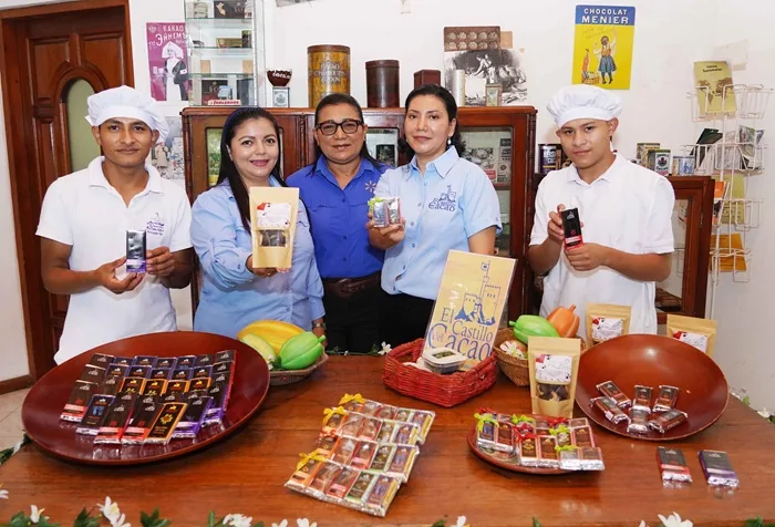 La empresa proyecta expandir la distribución de su chocolate saludable hacia Centroamérica.