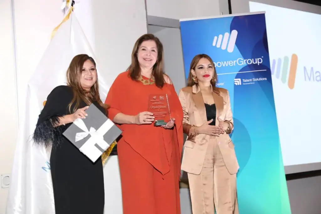 Pamela Molina, de Grupo Agrolíbano, subraya la responsabilidad social del sector privado.