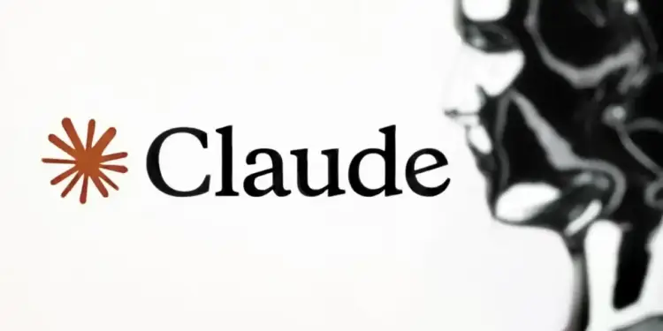 Imagen que muestra el texto Claude en negro acompañado de un icono marrón con forma de estrella o sol estilizado.