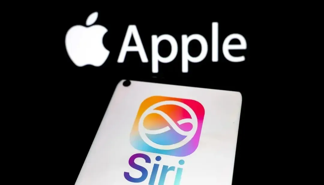 Logotipo de Apple junto al nombre y el icono multicolor de Siri sobre fondo oscuro