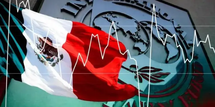 Bandera de México ondeando frente al emblema del Fondo Monetario Internacional con gráficos financieros superpuestos.